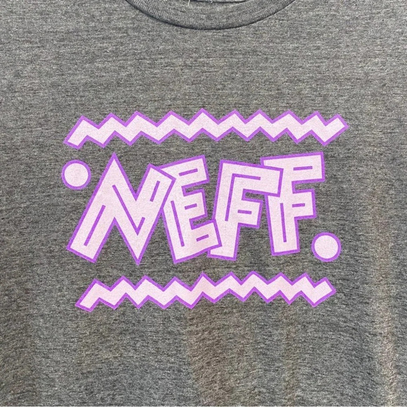 NEFF Disney Logo T-Shirt 90s Retro Size M in Grey Purple Unisex NWT - Picture 3 of 12